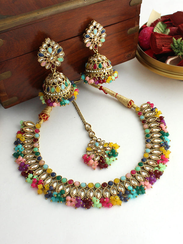 Abhilasha Necklace Set