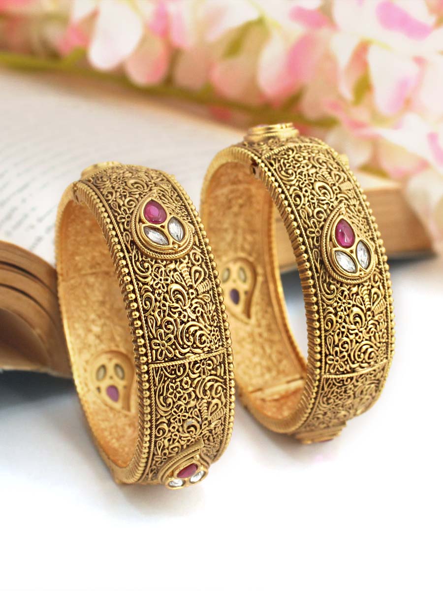 2.6 Size Antique Gold Matte Indian Bangle set | Indian wedding bangle –  Indian Designs