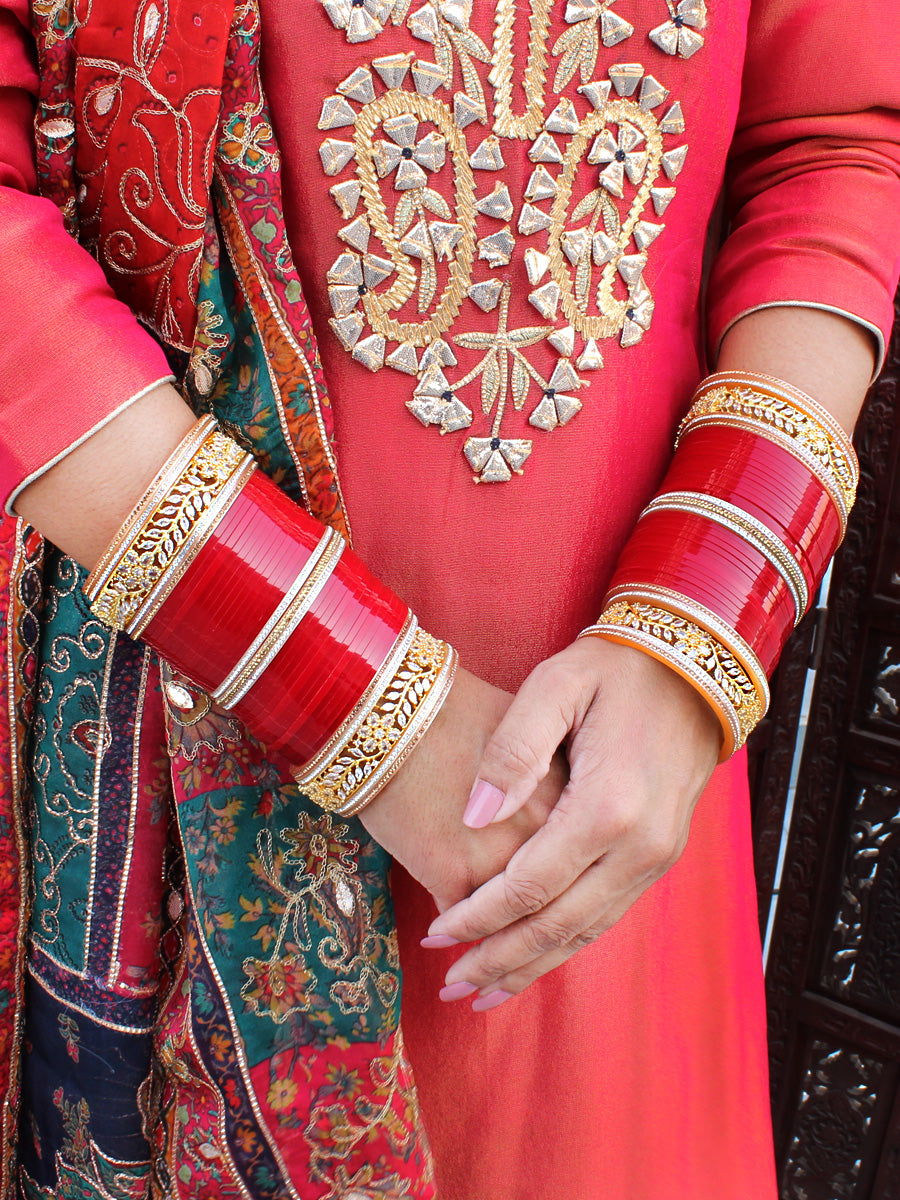 Red chura store bangles