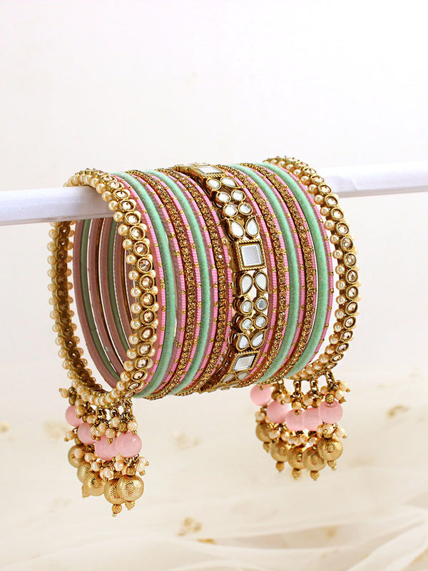 Vamika Bangle Set / Stack