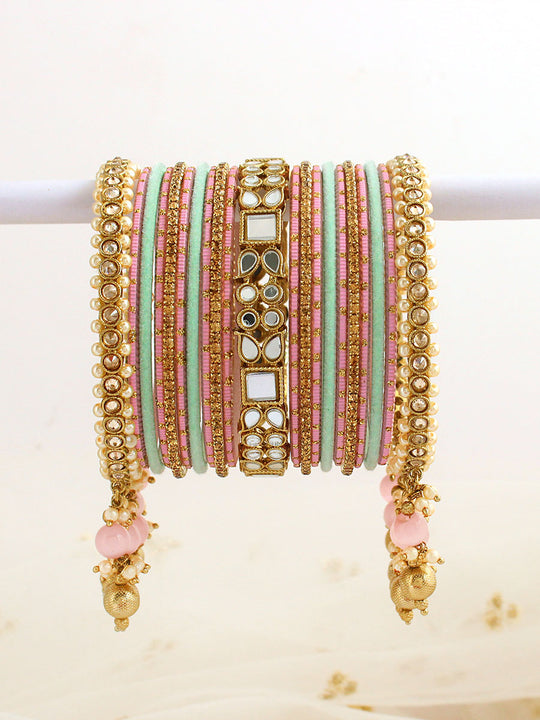 Vamika Bangle Set / Stack