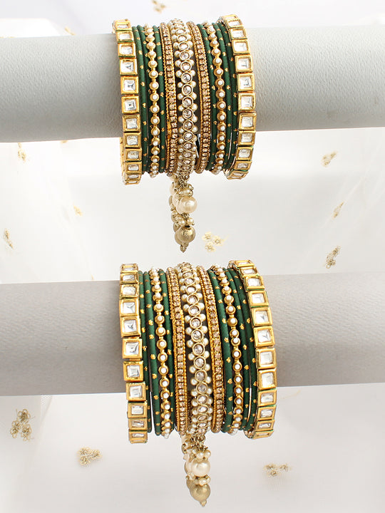 Tashvi Bangle Set / Stack-Green