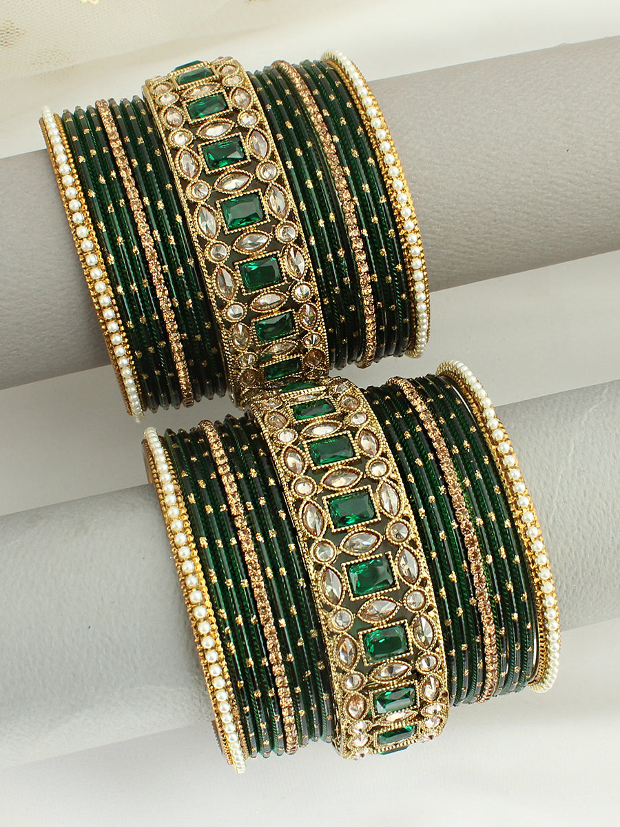 Nishita Bangle Set / Stack-Green