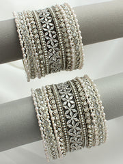 Yukti Bangle Set / Stack