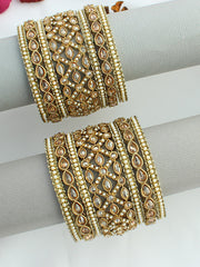 Yashvi Bangle Set / Stack