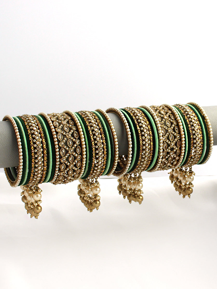 Nirvya Bangle Set / Stack-Green