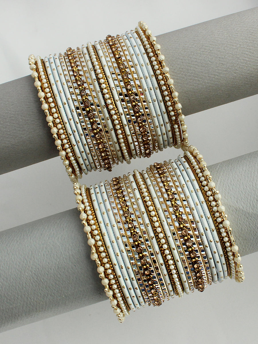 Lipi Bangle Set / Stack-White 