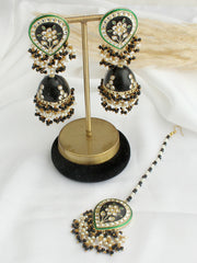 Kusha Earrings & Tikka-Black