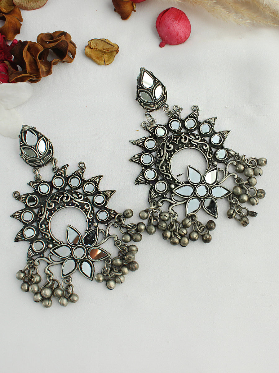 Yami Earrings-Antique silver