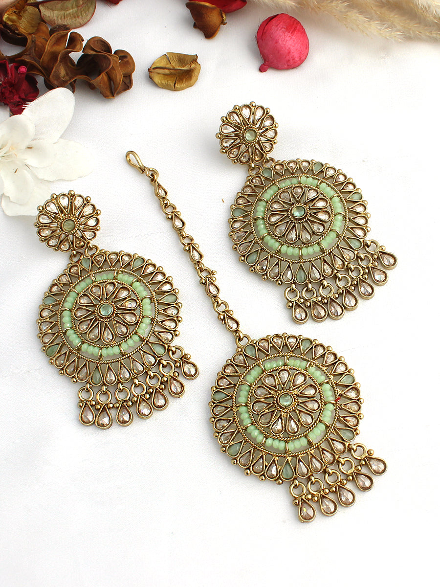 Aarzoo Earrings & Tikka