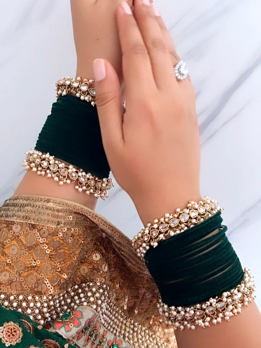 Sharvi Bangle Set