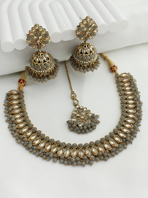 Abhilasha Necklace Set