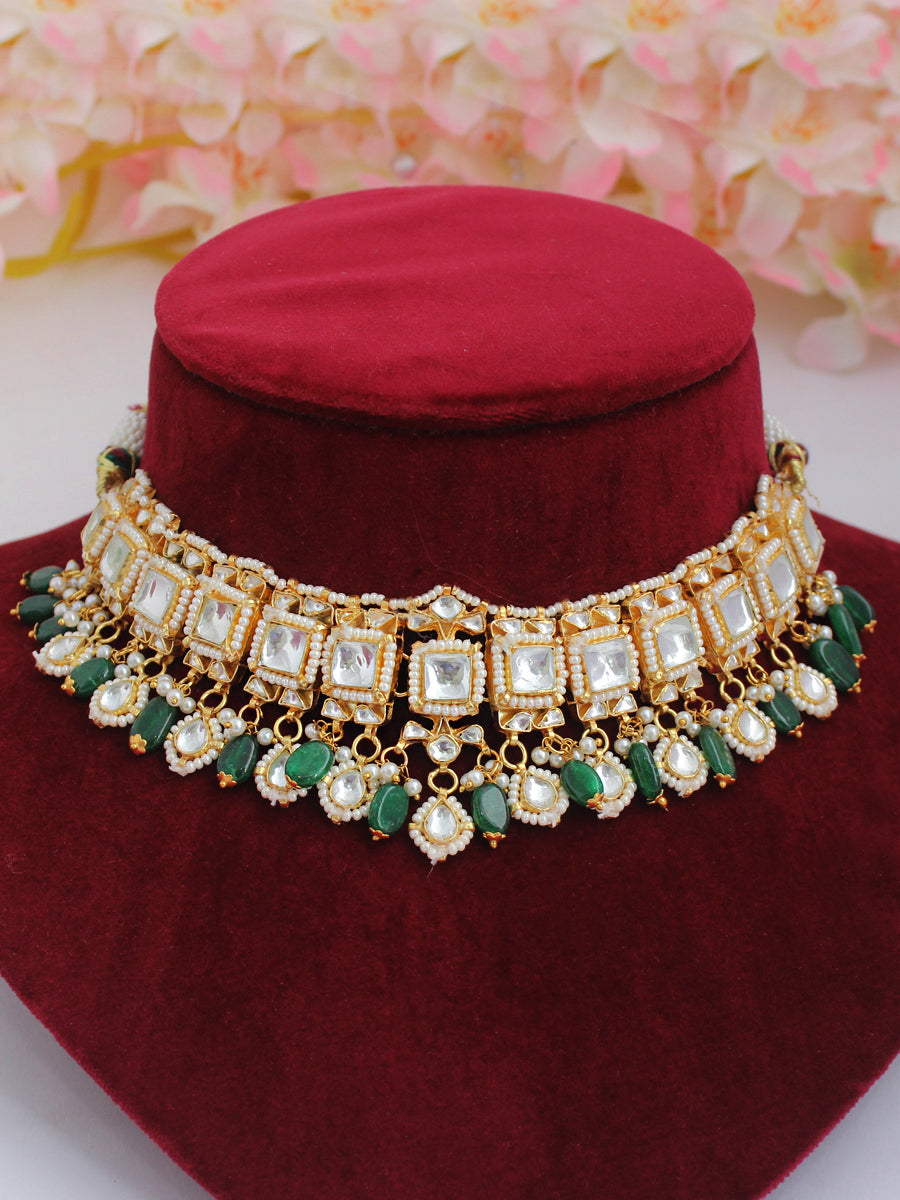Copper Golden South Indian Gold Polish American Diamond Choker Necklace,  Box at Rs 800/set in Mumbai