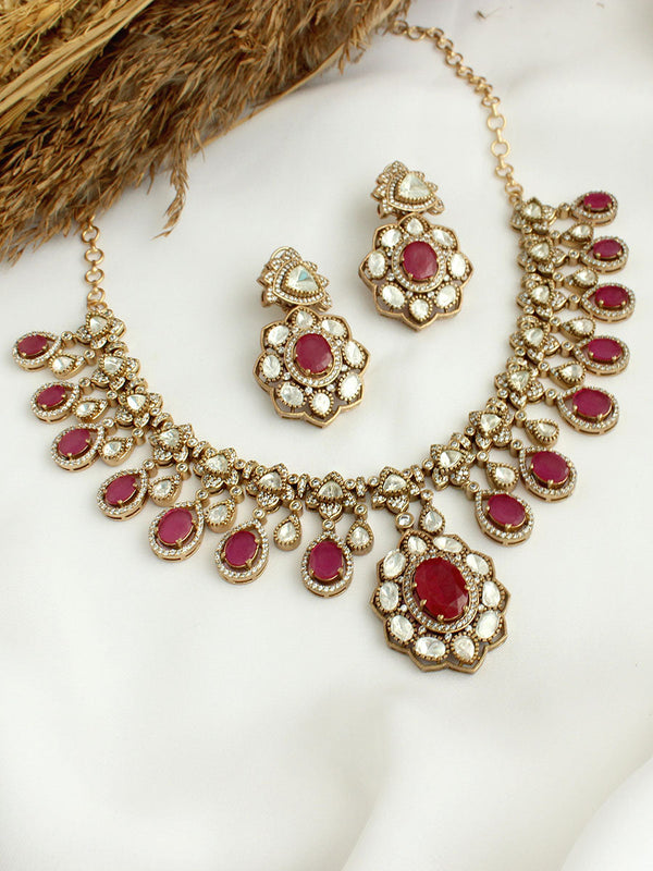 Neeti Necklace Set