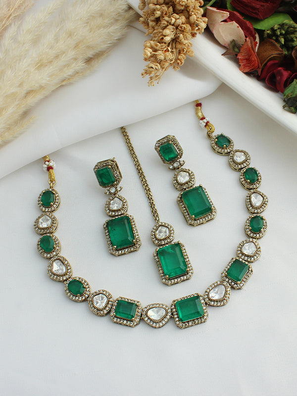 Mayra Necklace Set