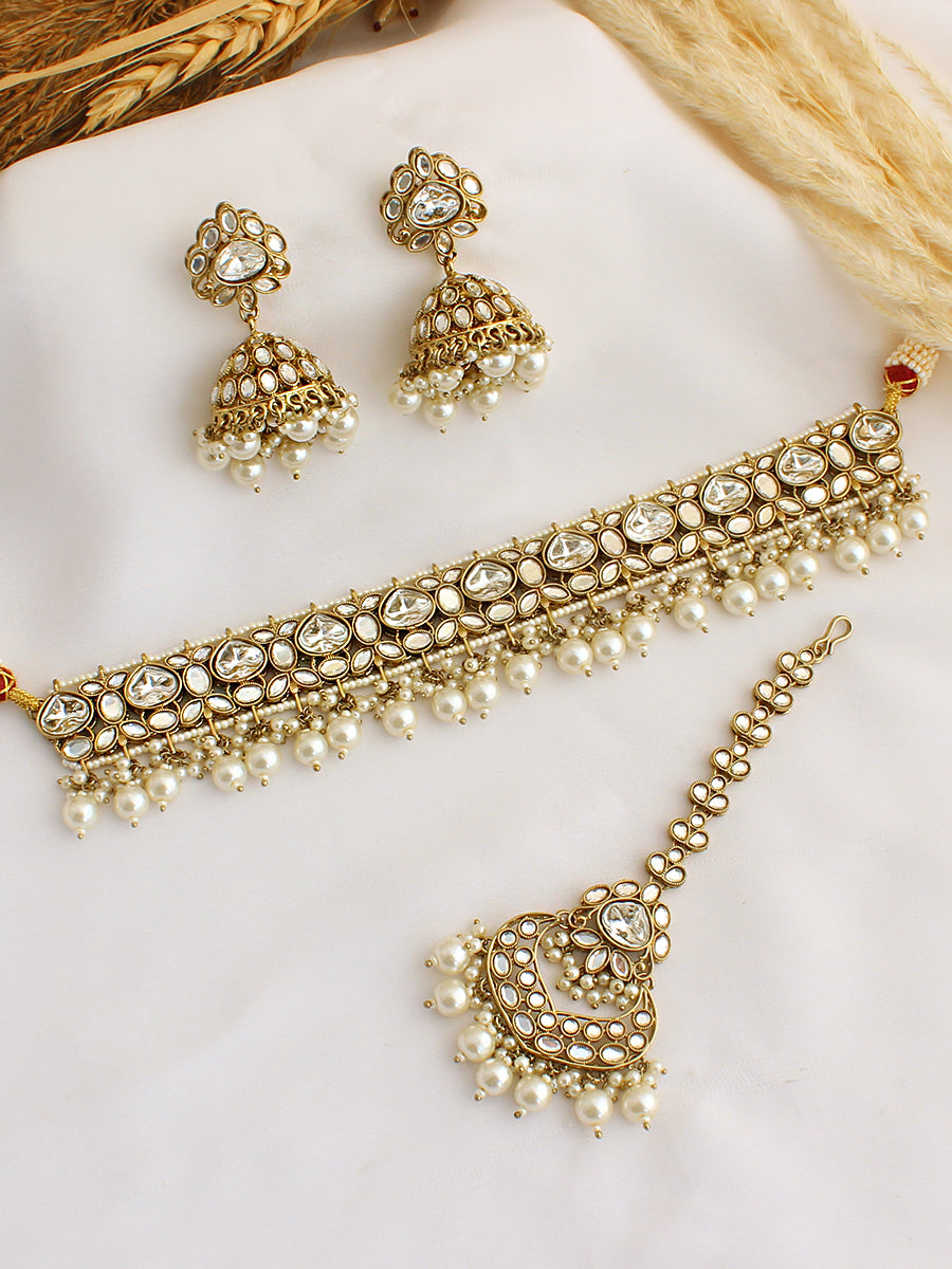 Anaysha Choker Necklace Set