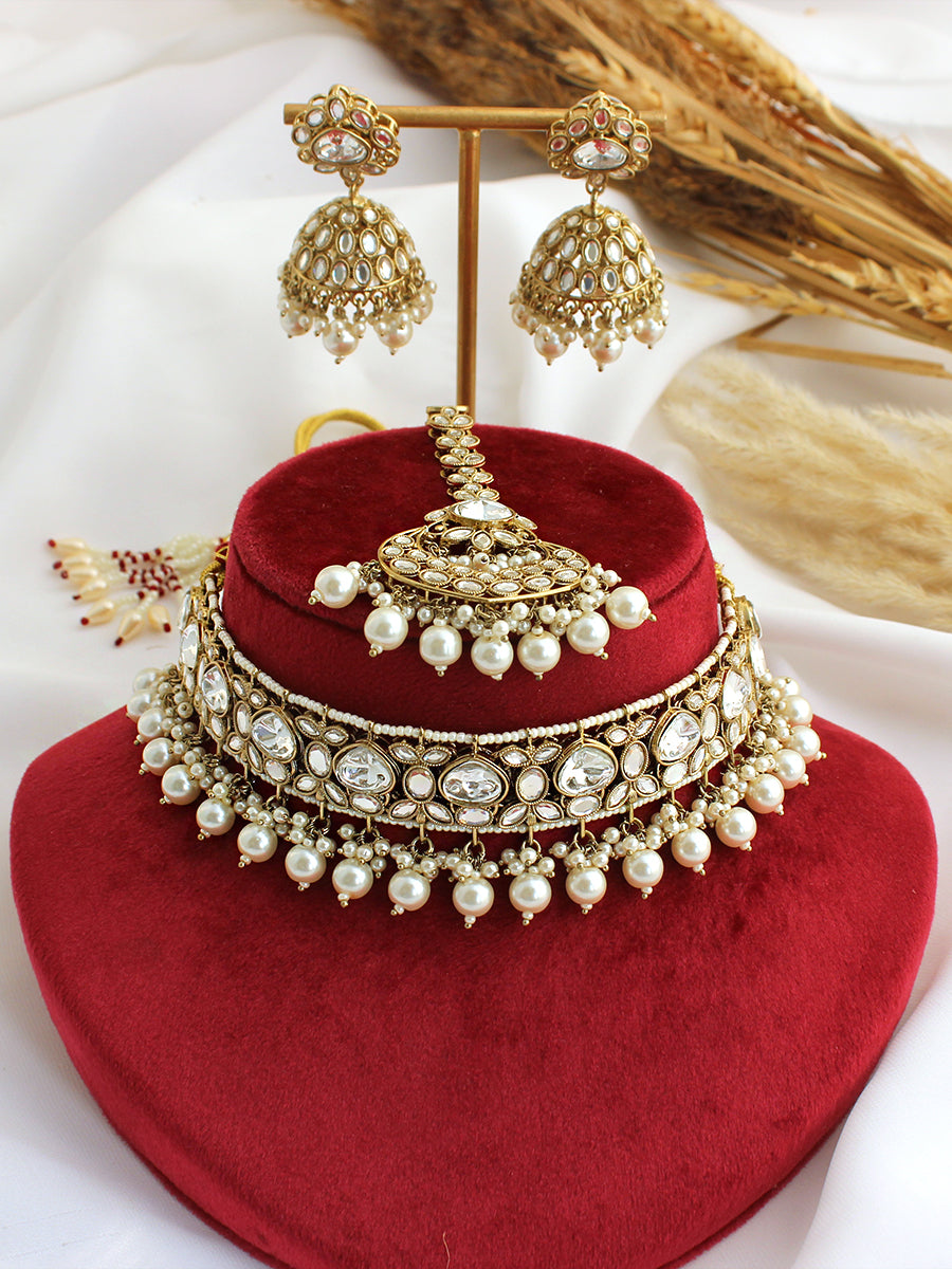 Anaysha Choker Necklace Set