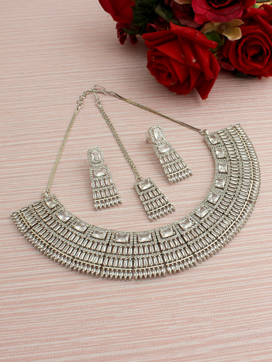 Ellie Necklace Set