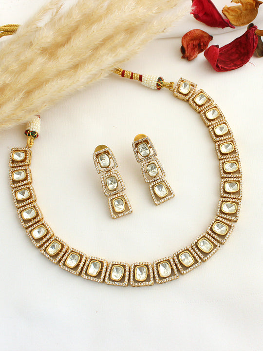 Tavishi Necklace Set-White