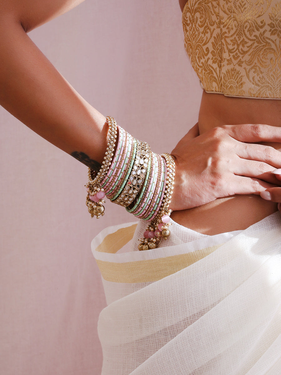 Colored bangles store