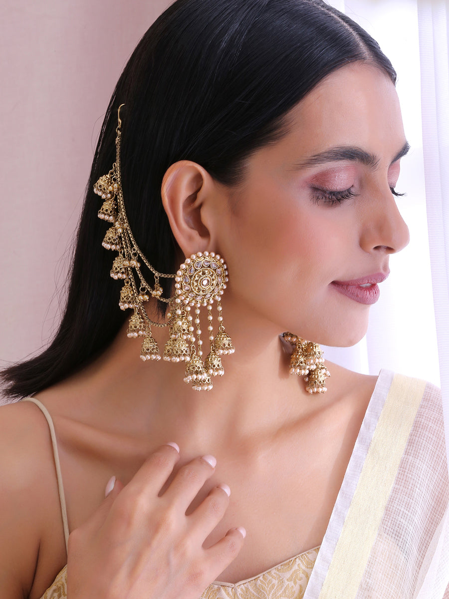BuySend Gold Color Earrings With Hair Chain Online FNP