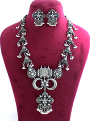 Keyuri Necklace Set-Antique Silver