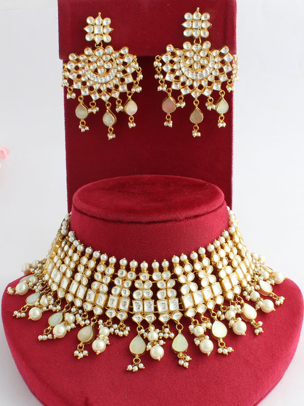 Gautami Necklace Set