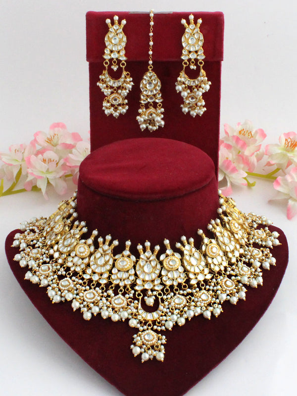 Ashmita Bib Necklace Set