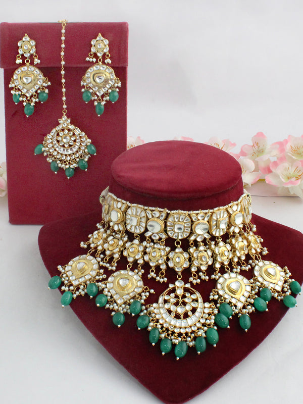 Shradha Necklace Set